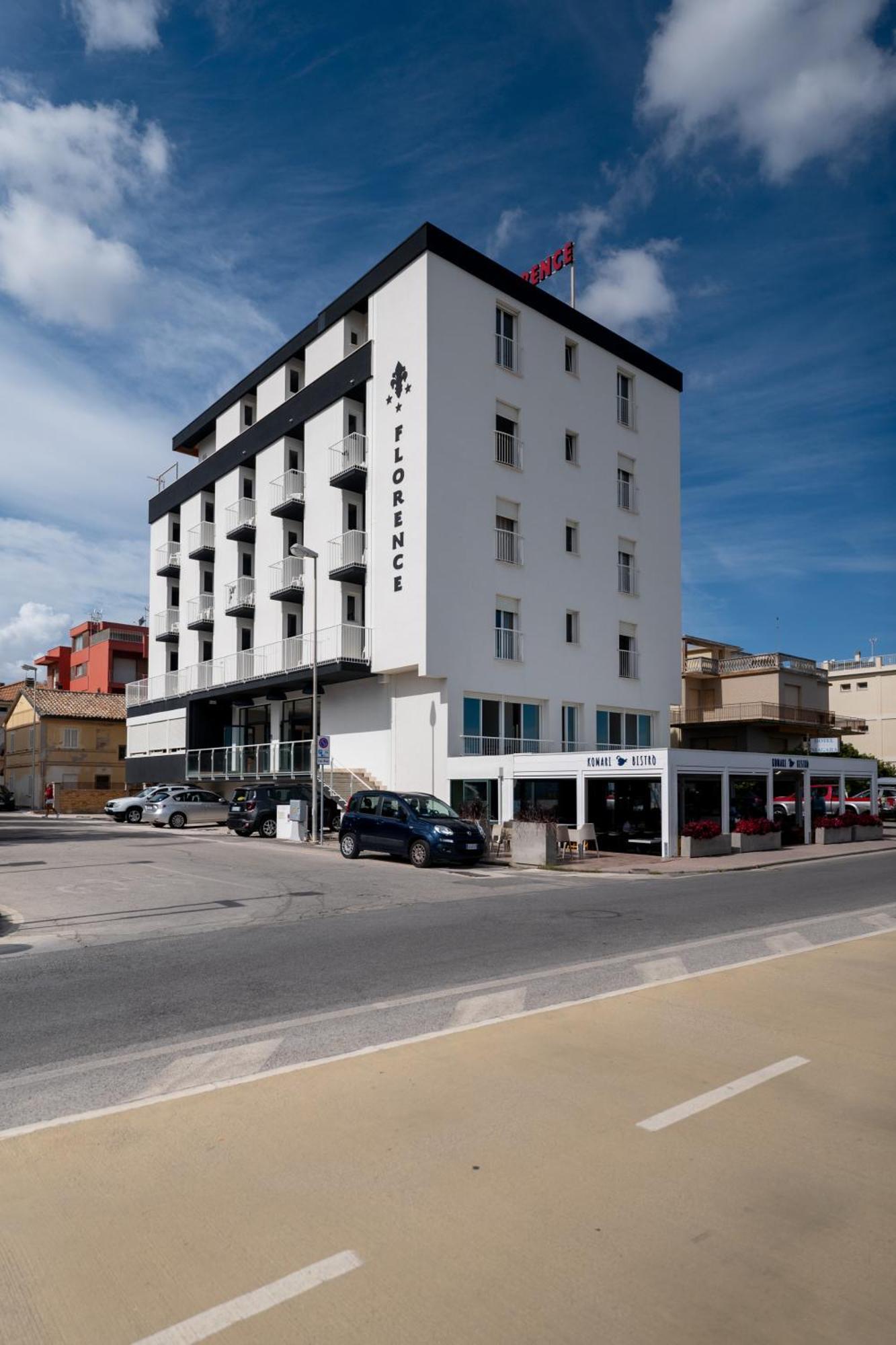 Hotel Florence Marotta Eksteriør billede