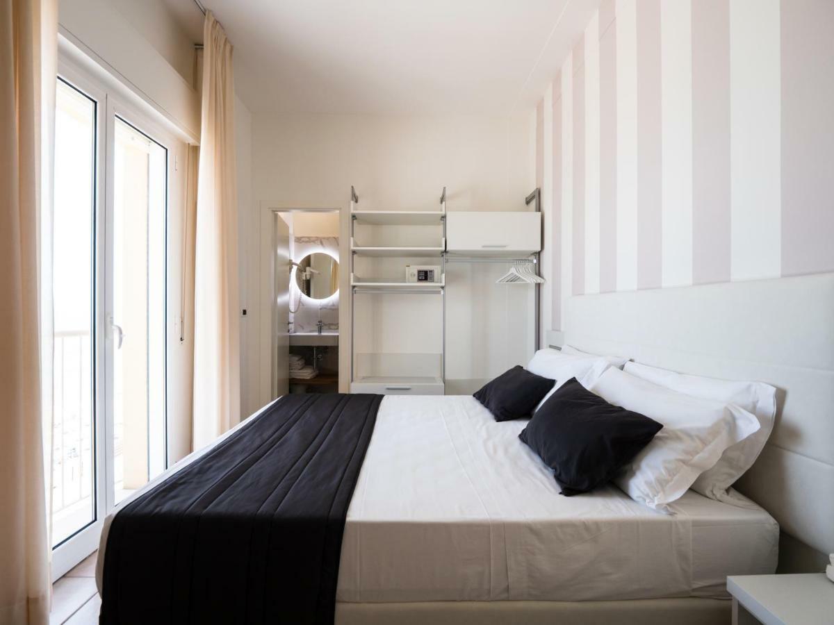 Hotel Florence Marotta Eksteriør billede