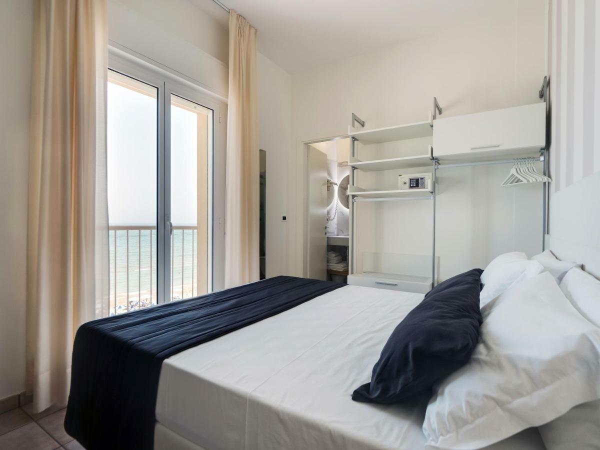 Hotel Florence Marotta Eksteriør billede